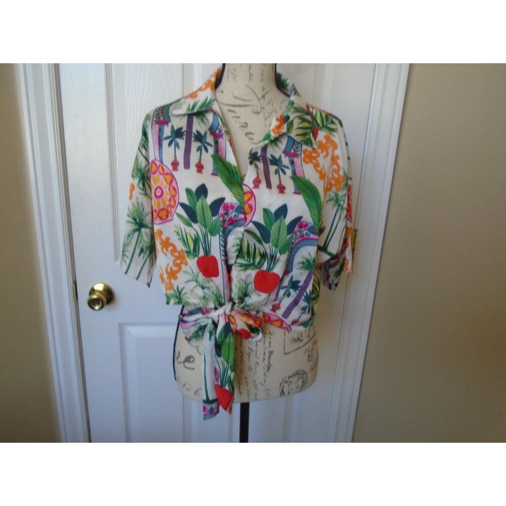 Crop Top blouse ties at waist ladies top size L